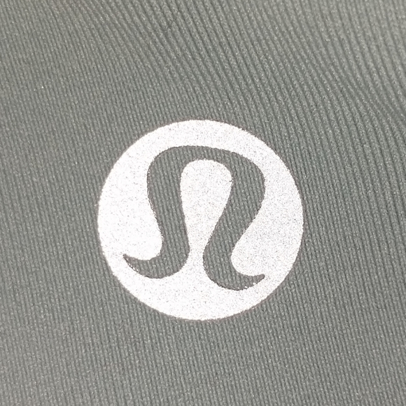 Lululemon Free to be Wild Sports Bra Size 6 - Picture 3 of 5